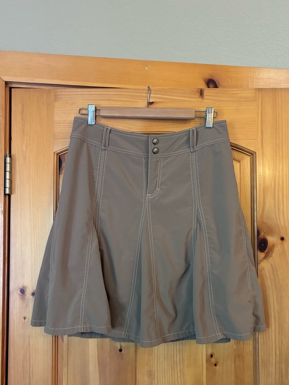 Athleta Taupe Circle Skirt